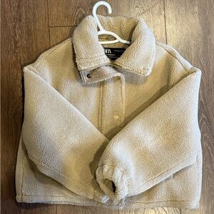 Zara Beige Quilted Jacket